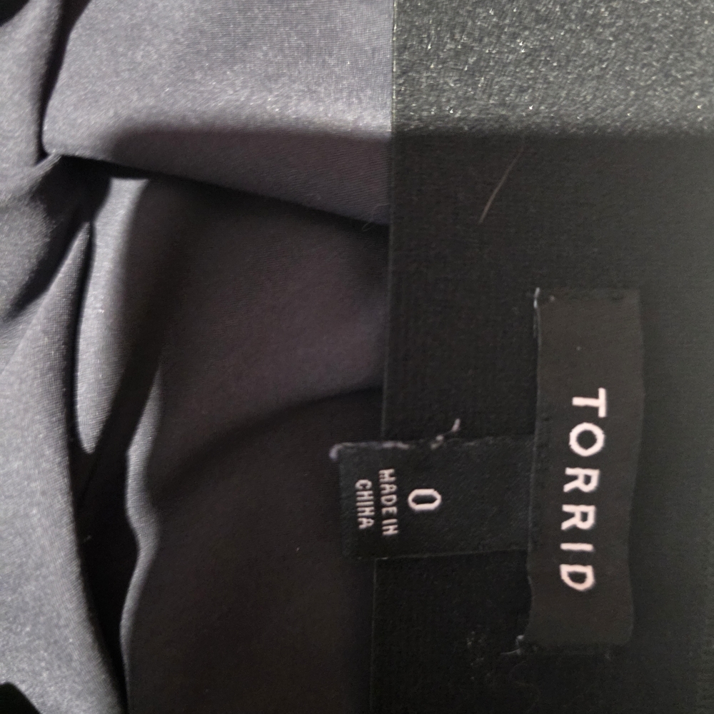 Torrid Black Maxi Skirt | Silky Satin Feel Elastic Waist Flowy Size 0X - Picture 2 of 4
